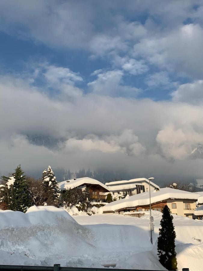 Haus Helga Apartamento Lienz Exterior foto