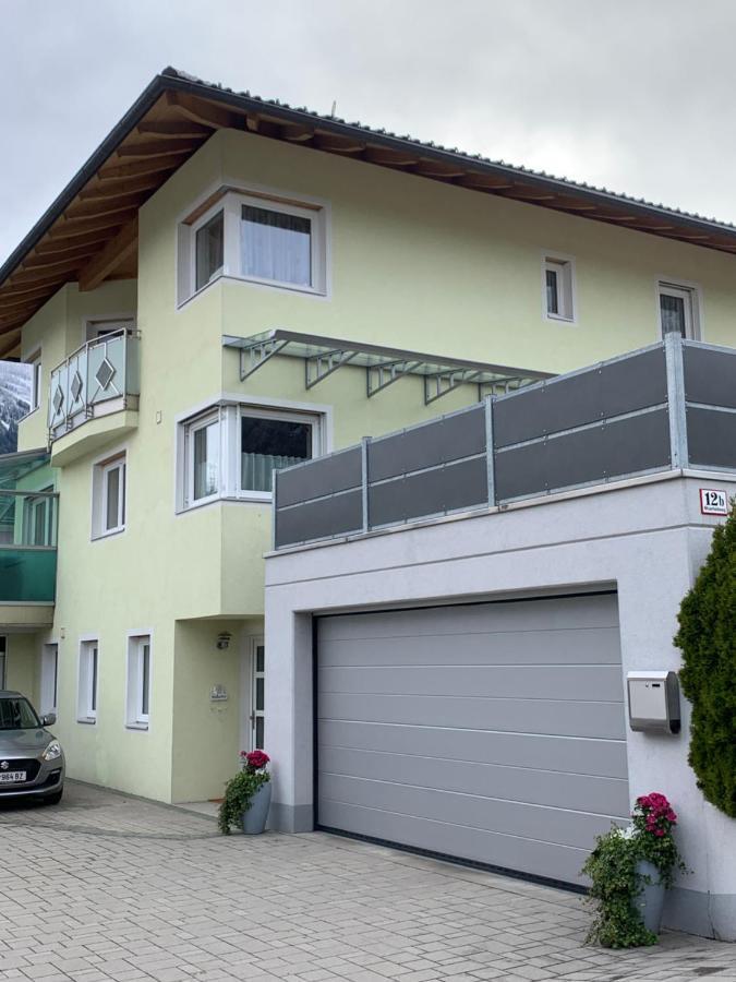 Haus Helga Apartamento Lienz Exterior foto